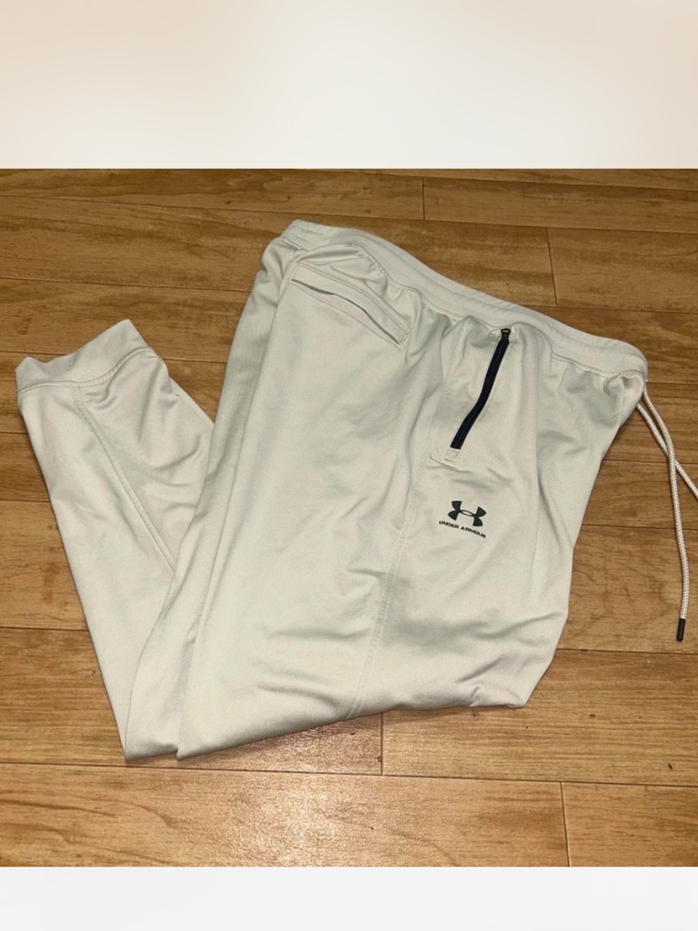 Under Armour Men's Off-White Athletic Joggers with Black Accents